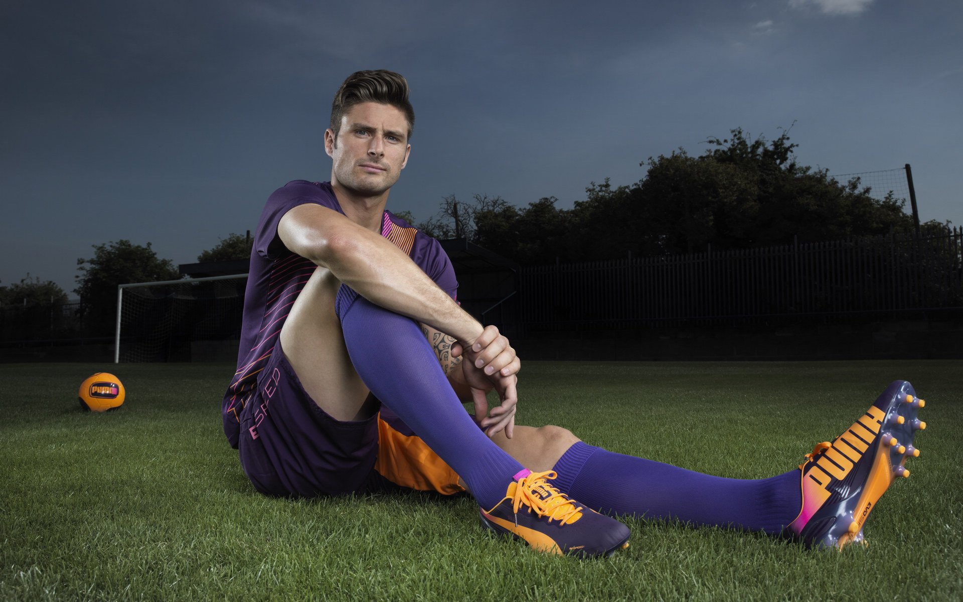 川崎前锋锋线火力全开，川崎前锋摩托车