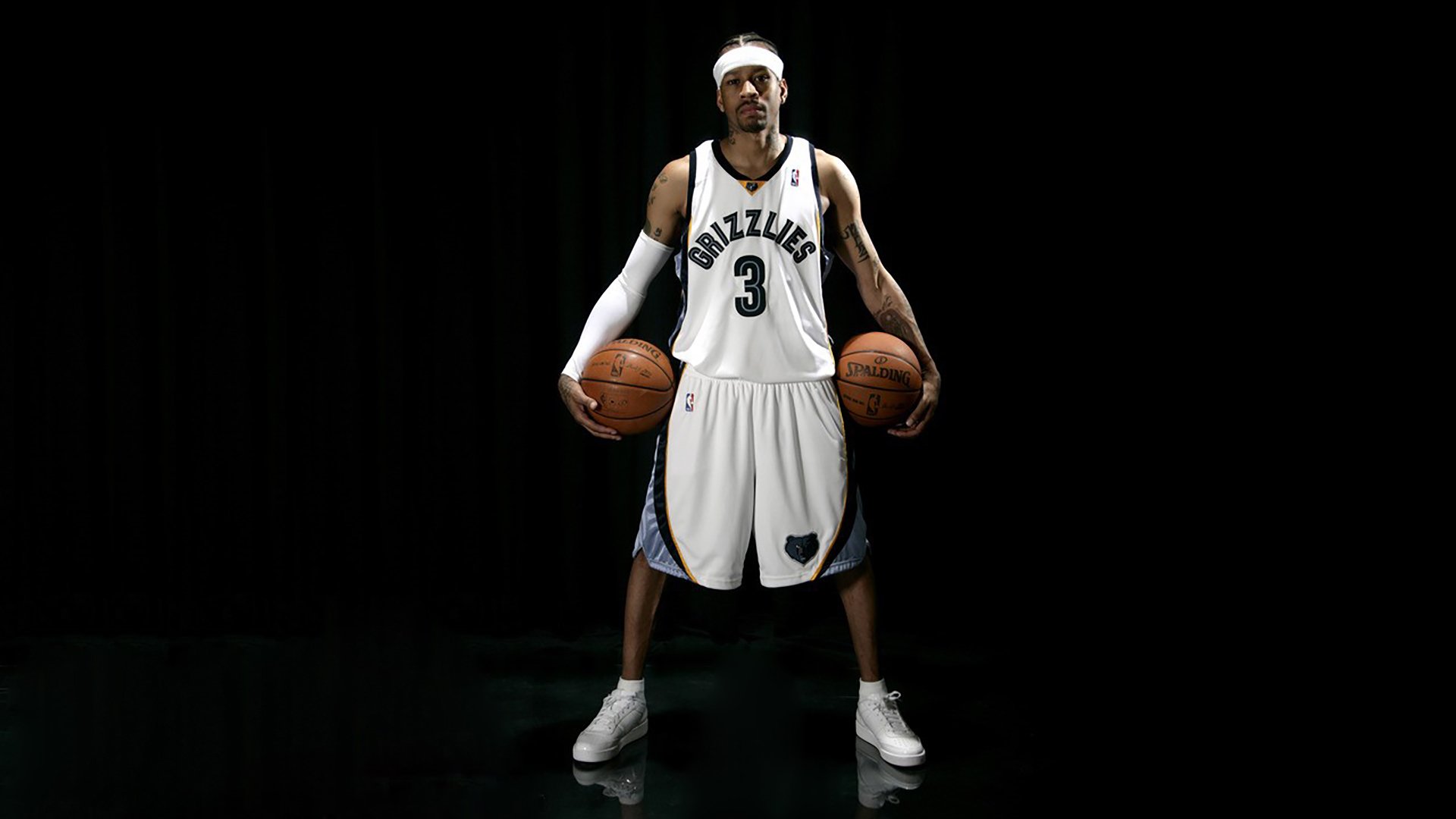 快船队经理公开新赛季计划 欲重振球队雄风，快船球队阵容